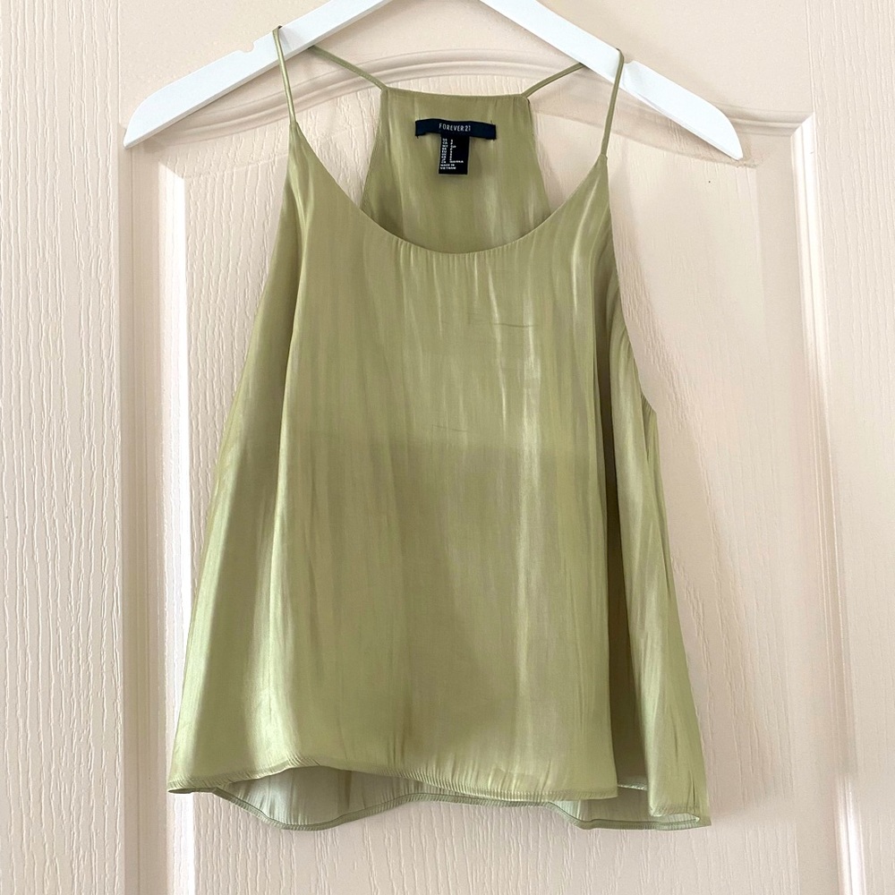 Green linen top